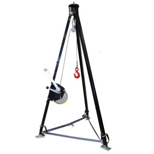 Штатив - тренога (трипод) "МОЛОТ" с лебедкой ЛТ-01 (10 метров) Штатив - тренога (трипод) "МОЛОТ" с лебедкой ЛТ-01 (10 метров)